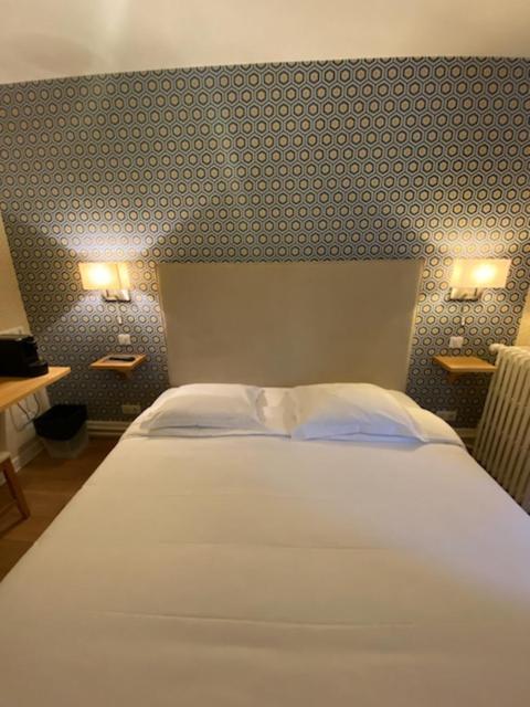 Hotel Le Central Boussac  Exteriér fotografie