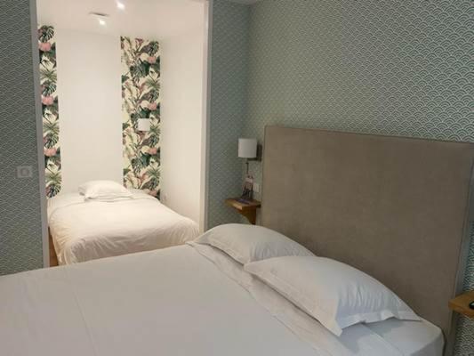Hotel Le Central Boussac  Exteriér fotografie