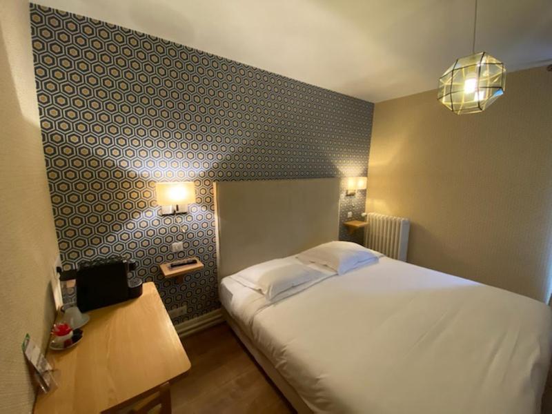 Hotel Le Central Boussac  Exteriér fotografie