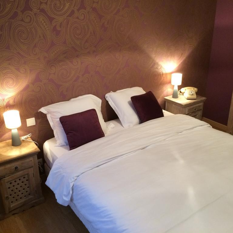 Hotel Le Central Boussac  Pokoj fotografie